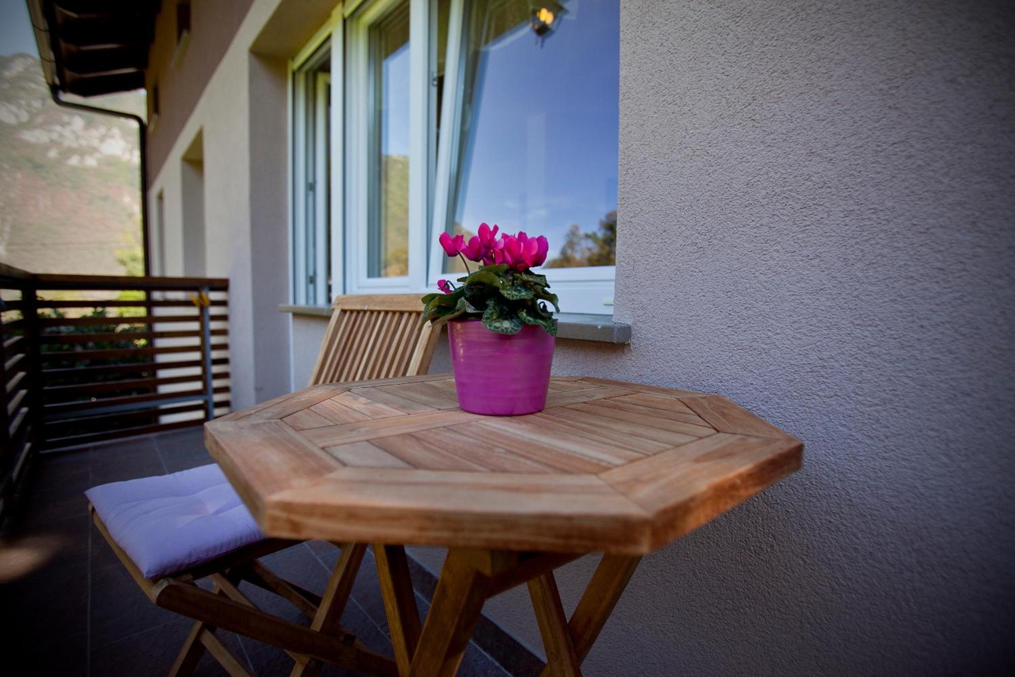 Apartments Soca Kobarid Exterior foto